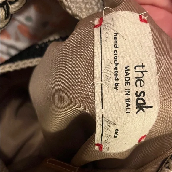 The Sak Black and Tan Geometric Shoulder Bag - Picture 4 of 4